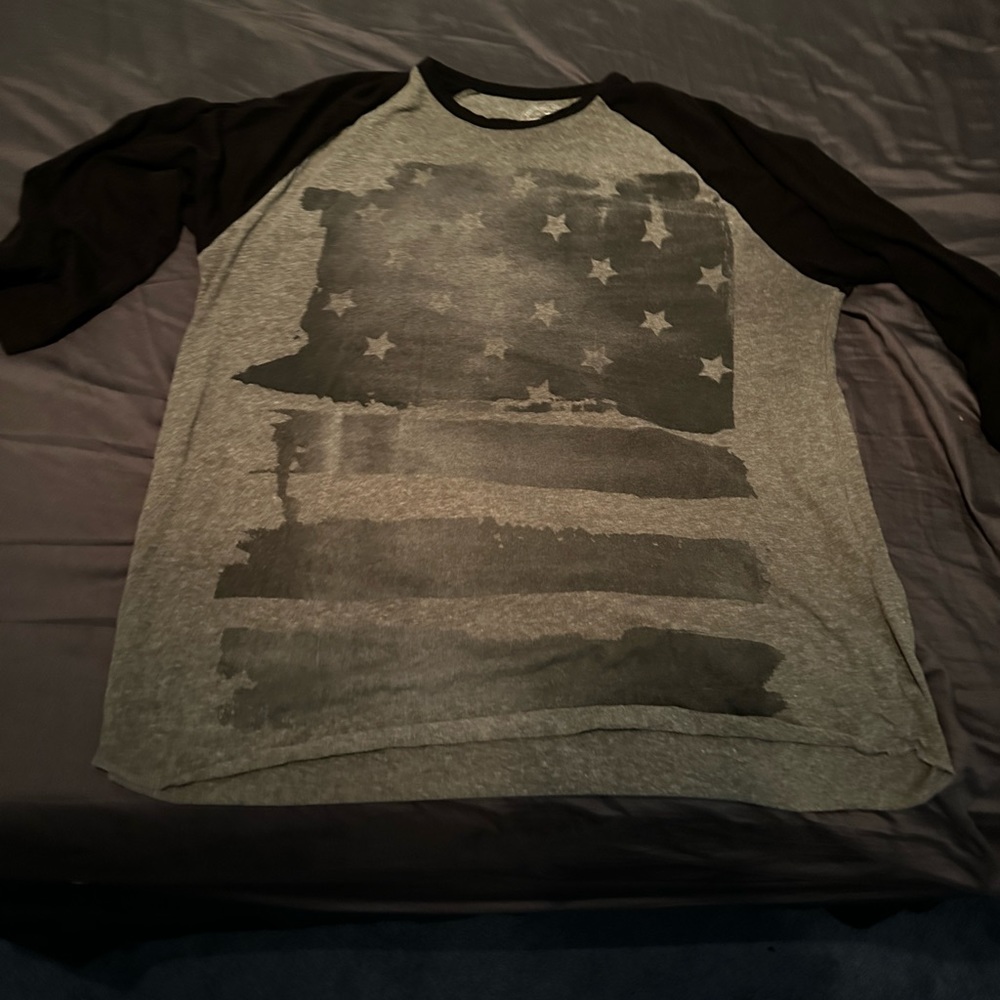 American eagle 3/4 sleeve flag tee